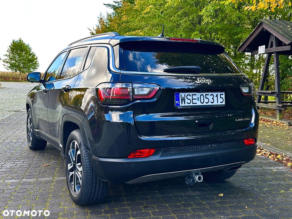 Jeep Compass - 11