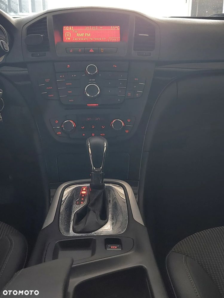 Opel Insignia - 14