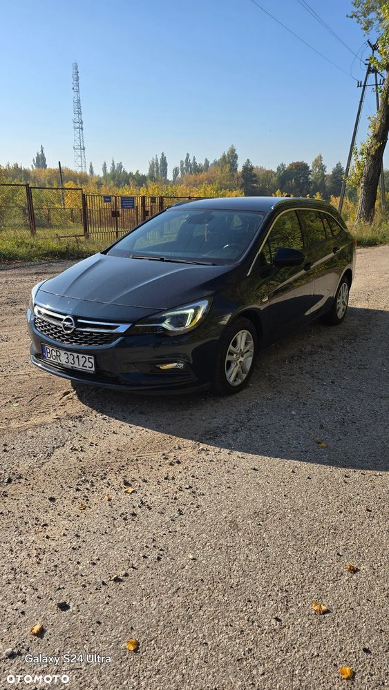 Opel Astra IV 1.6 CDTI Sport - 1