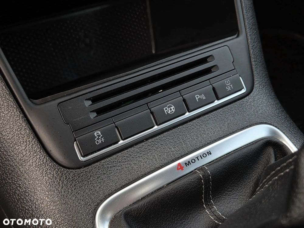 Volkswagen Tiguan 2.0 TDI DPF 4Motion Team - 40