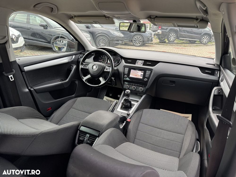 Skoda Octavia - 17