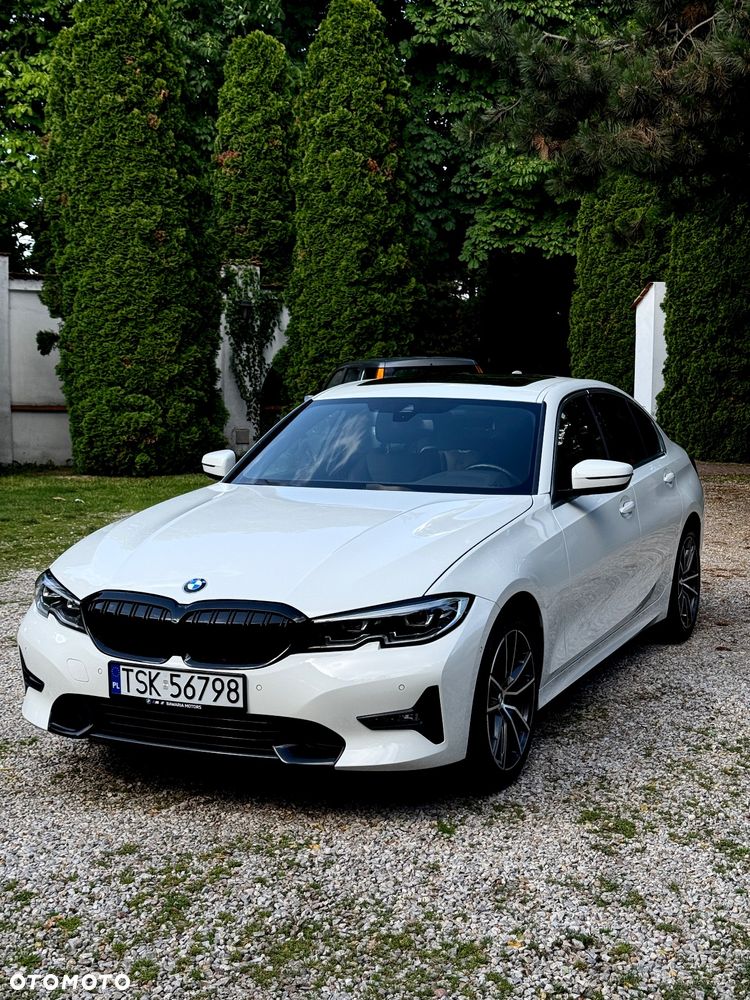 BMW Seria 3 330i xDrive - 3