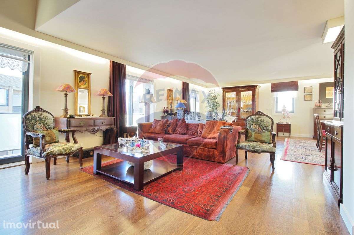 Apartamento T4 para venda - Grande imagem: 2/12