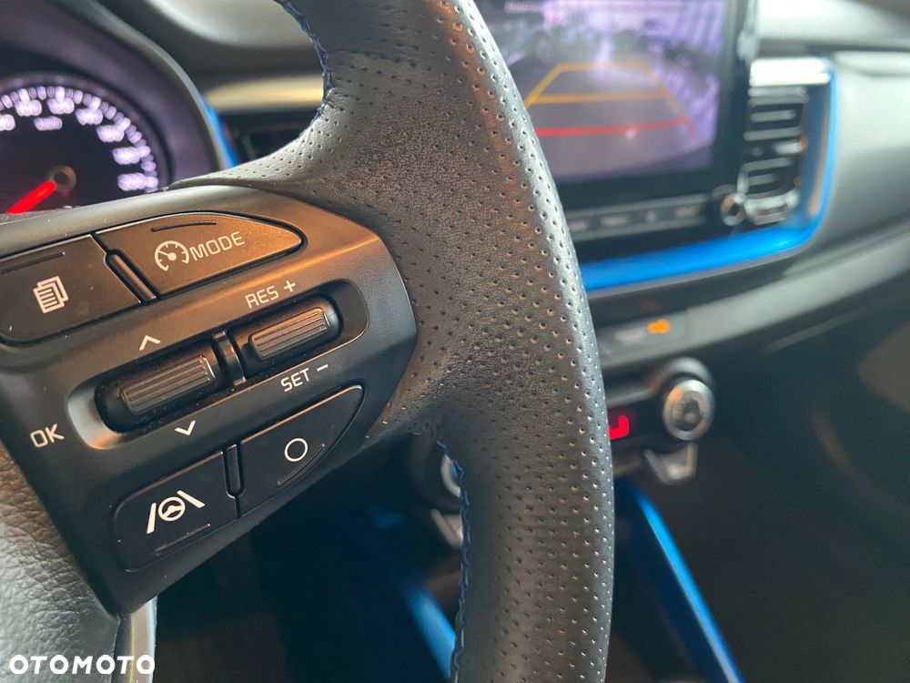 Kia Stonic 1.2 L - 14