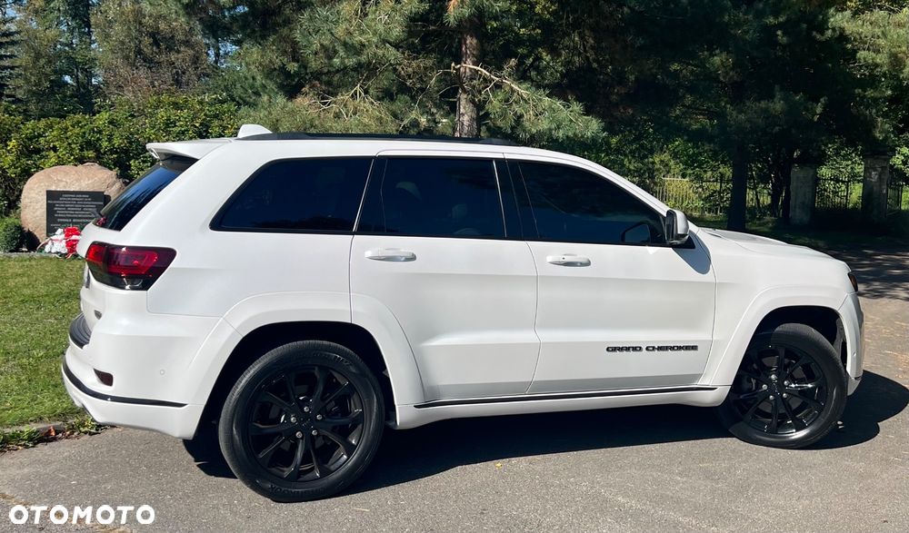 Jeep Grand Cherokee 5.7 V8 HEMI Summit - 25