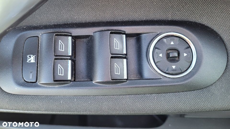 Ford Mondeo 2.0 TDCi Titanium - 11