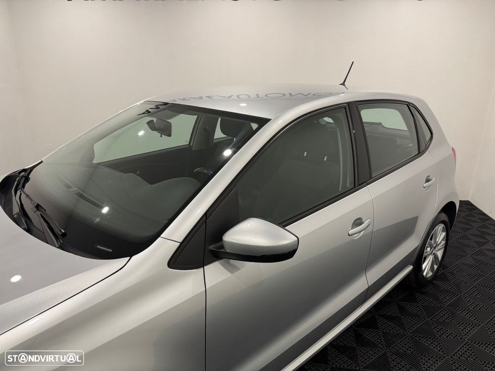 VW Polo 1.4 TDi Confortline - 16
