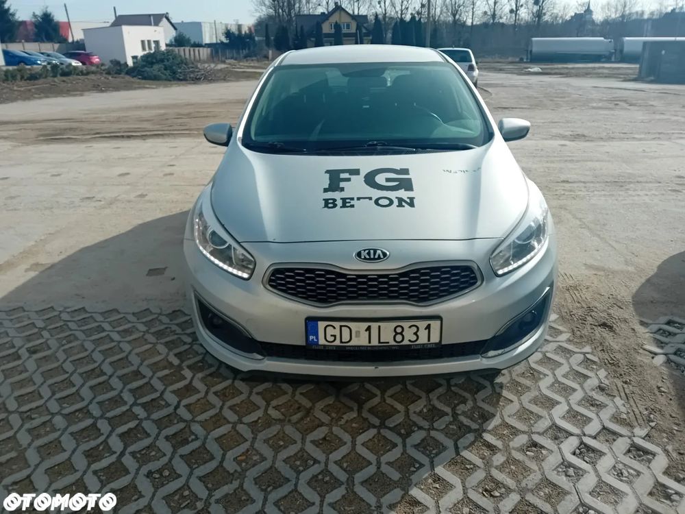 Kia Ceed - 19
