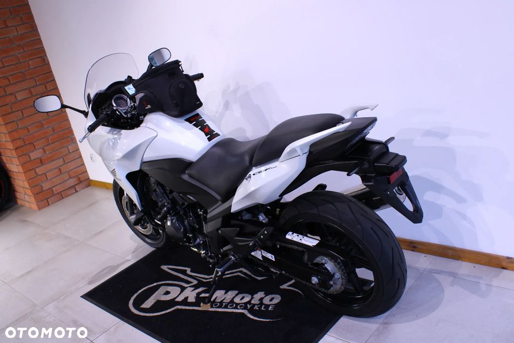 Honda CBF - 6