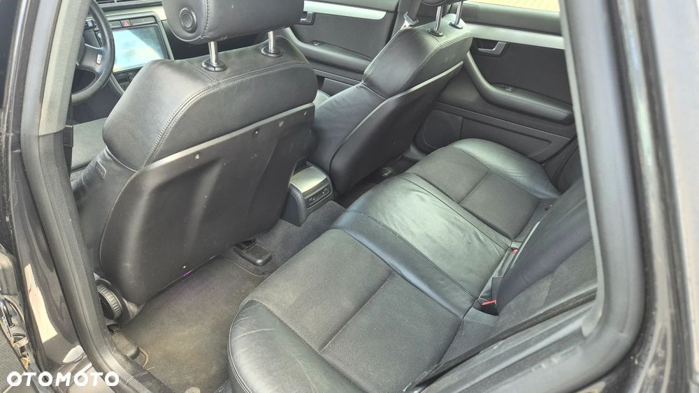 Audi A4 Avant 2.0T FSI Quattro - 15
