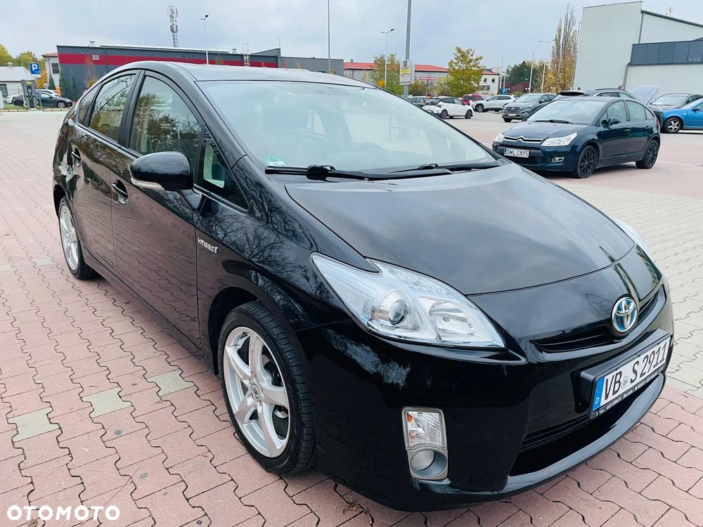 Toyota Prius (Hybrid) Comfort - 8