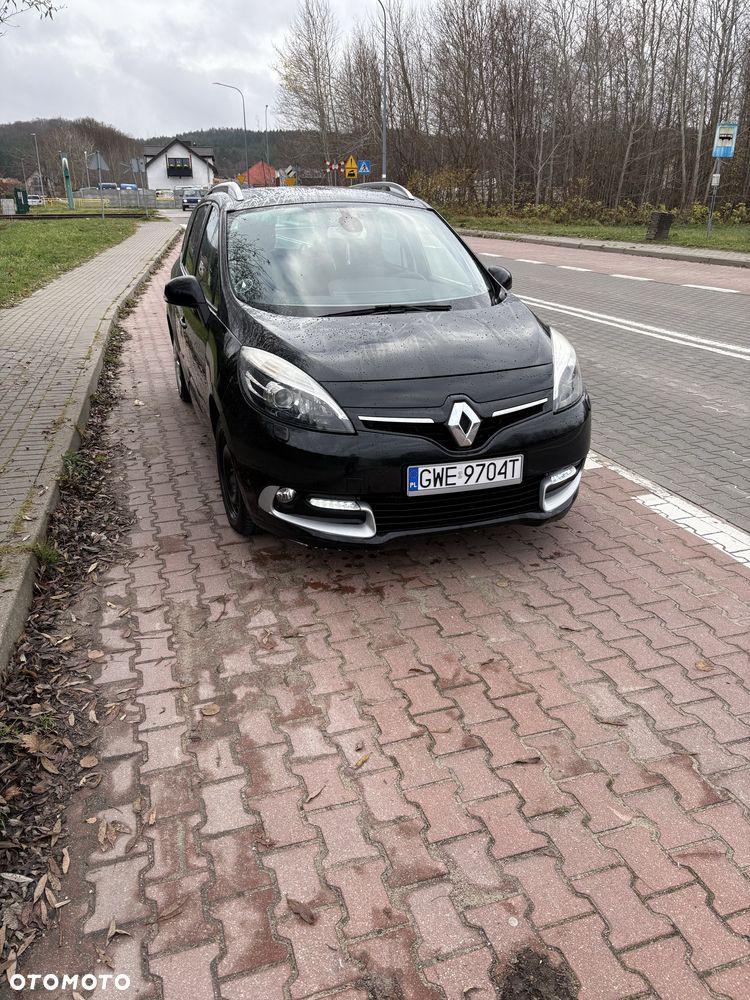 Renault Grand Scenic - 1
