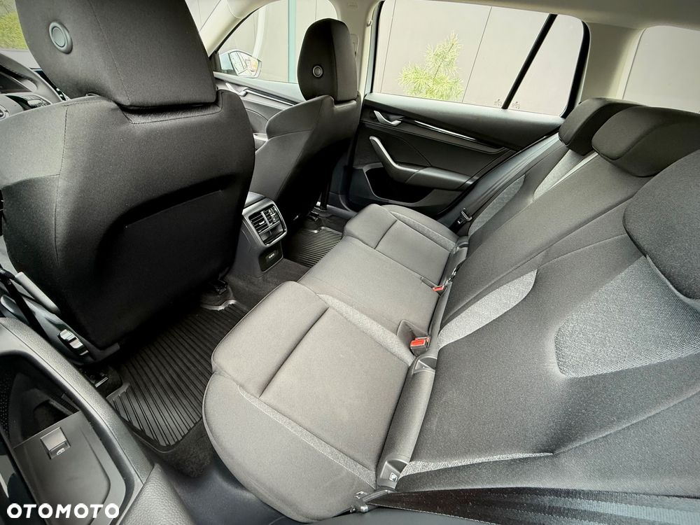 Skoda Octavia 1.5 TSI Drive Essence - 12