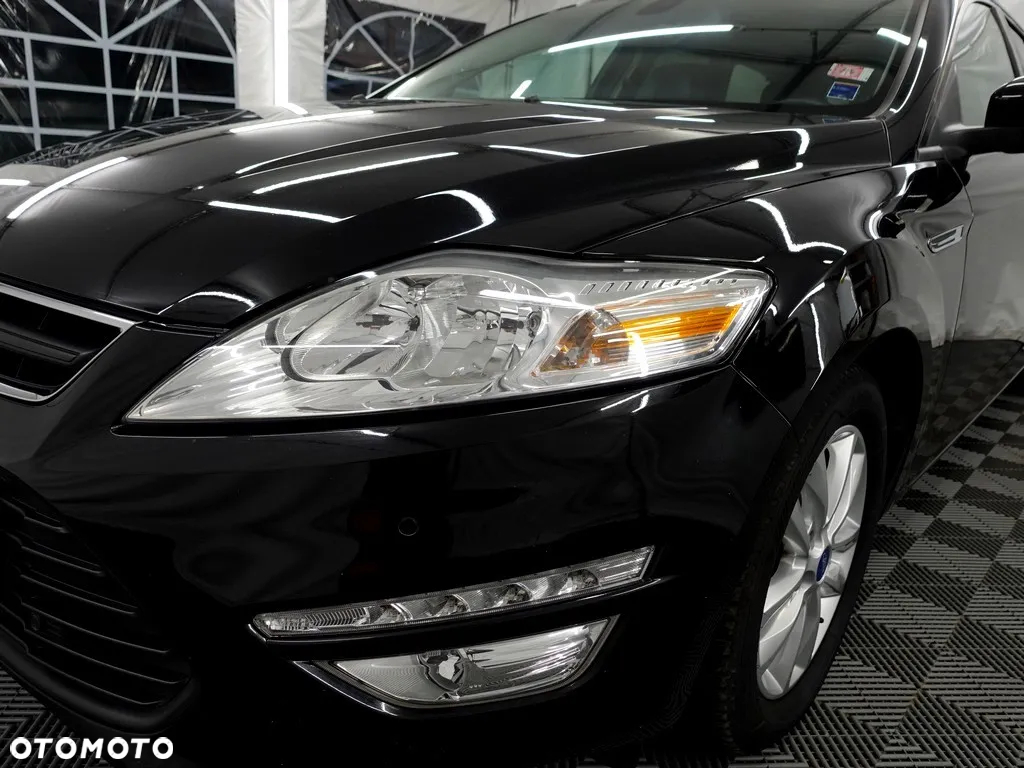 Ford Mondeo - 31