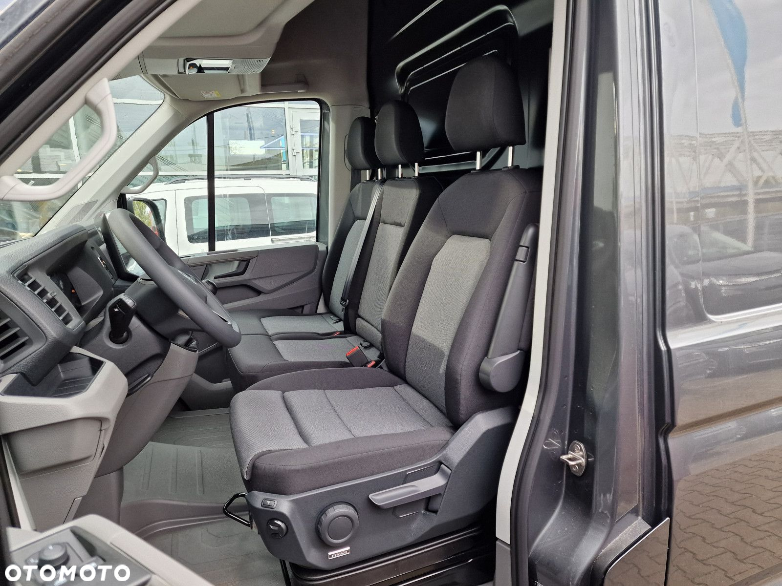 Volkswagen Crafter 35 Furgon 2.0 TDI Manual - 27