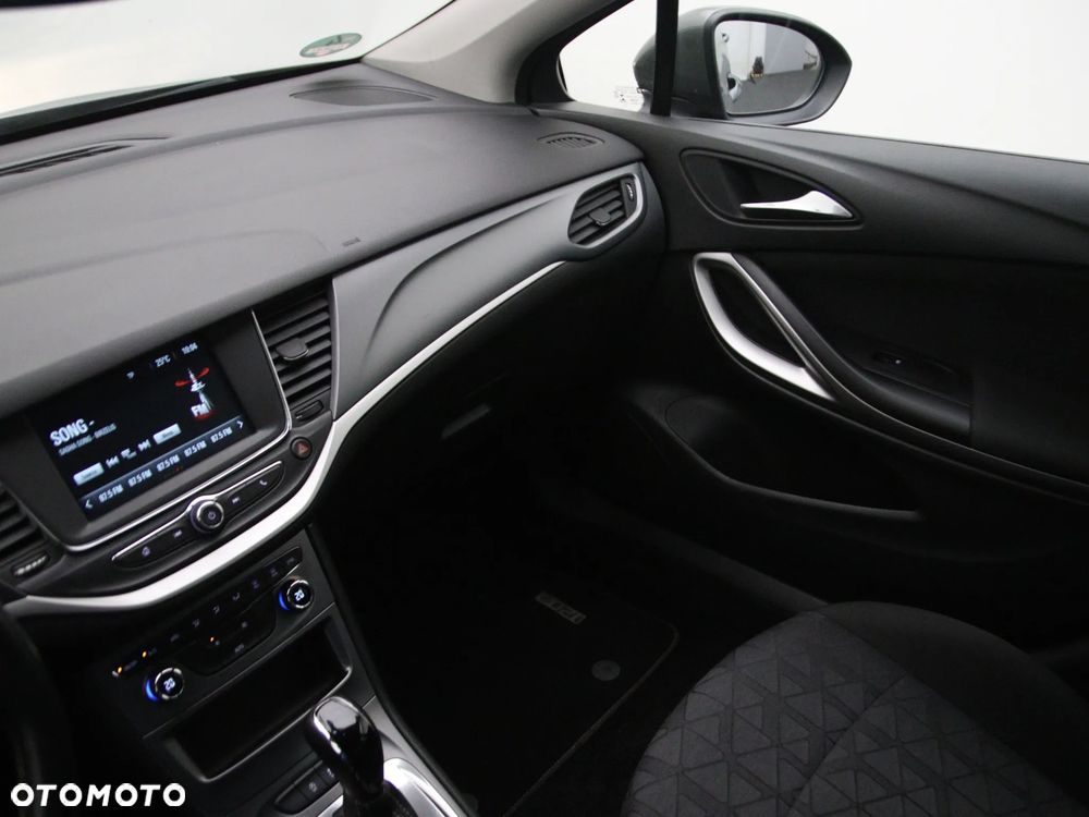 Opel Astra 1.4 T 120 Lat S&S - 21