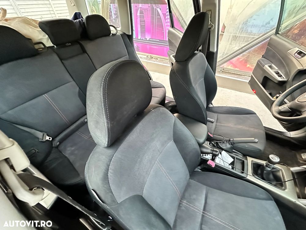 Subaru Forester 2.0X T-D EM - 9