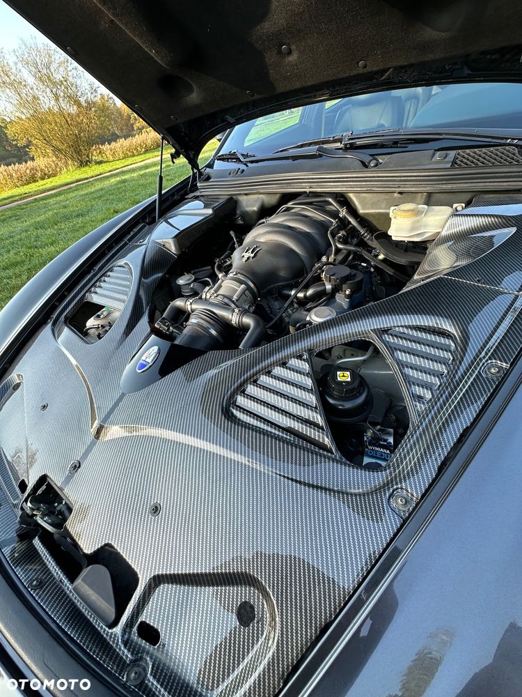 Maserati Quattroporte - 20