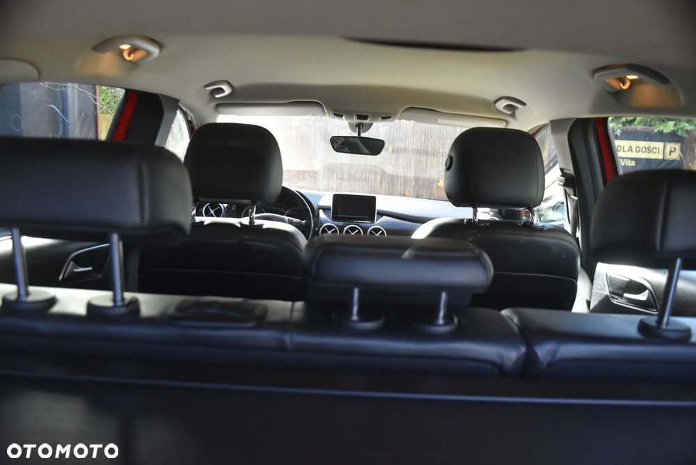 Mercedes-Benz Klasa B 200 CDI (BlueEFFICIENCY) - 16