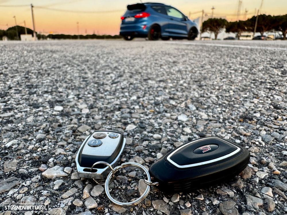 Ford Fiesta 1.5 EcoBoost ST High - 57