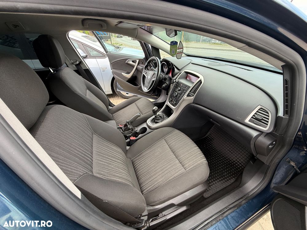 Opel Astra 1.7 CDTI Cosmo - 7