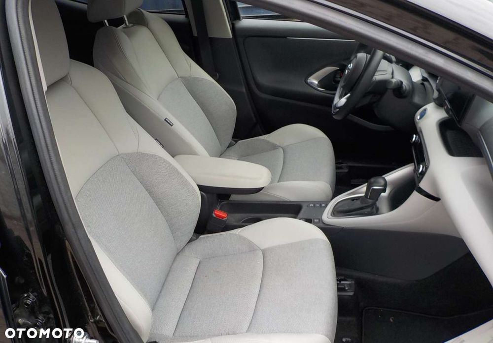 Toyota Yaris - 26