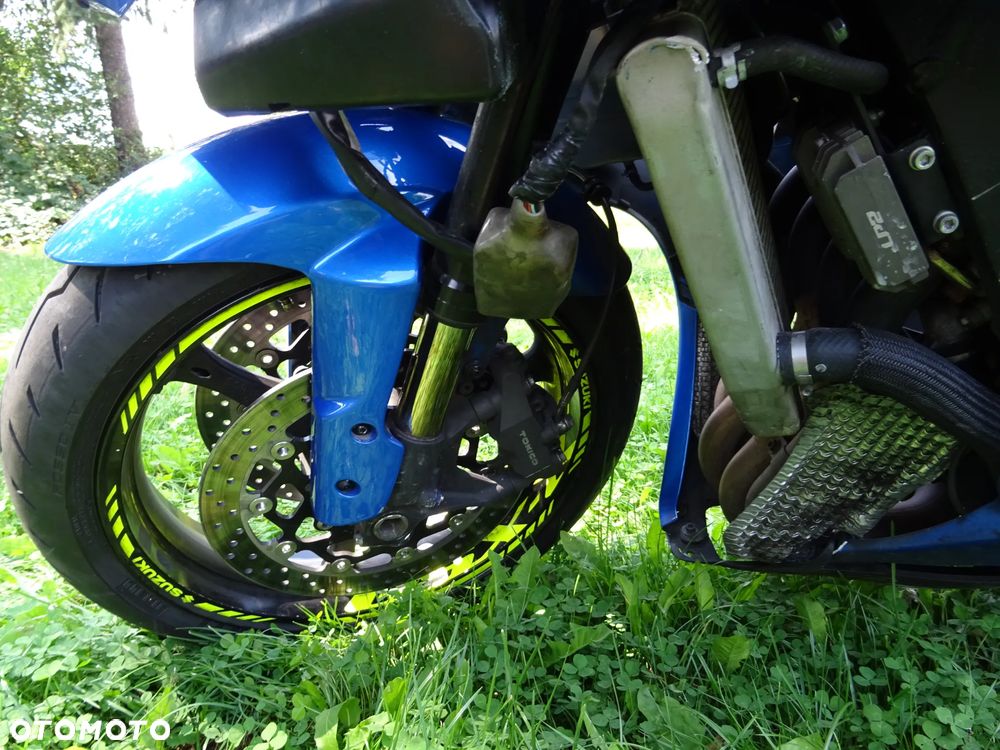 Suzuki GSX-R - 38