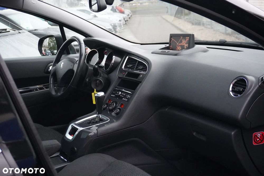 Peugeot 5008 1.6 THP Active 7os - 20