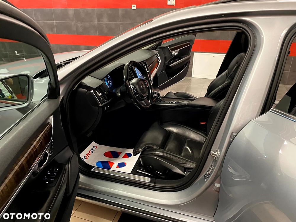 Volvo S90 D5 SCR AWD Inscription - 17