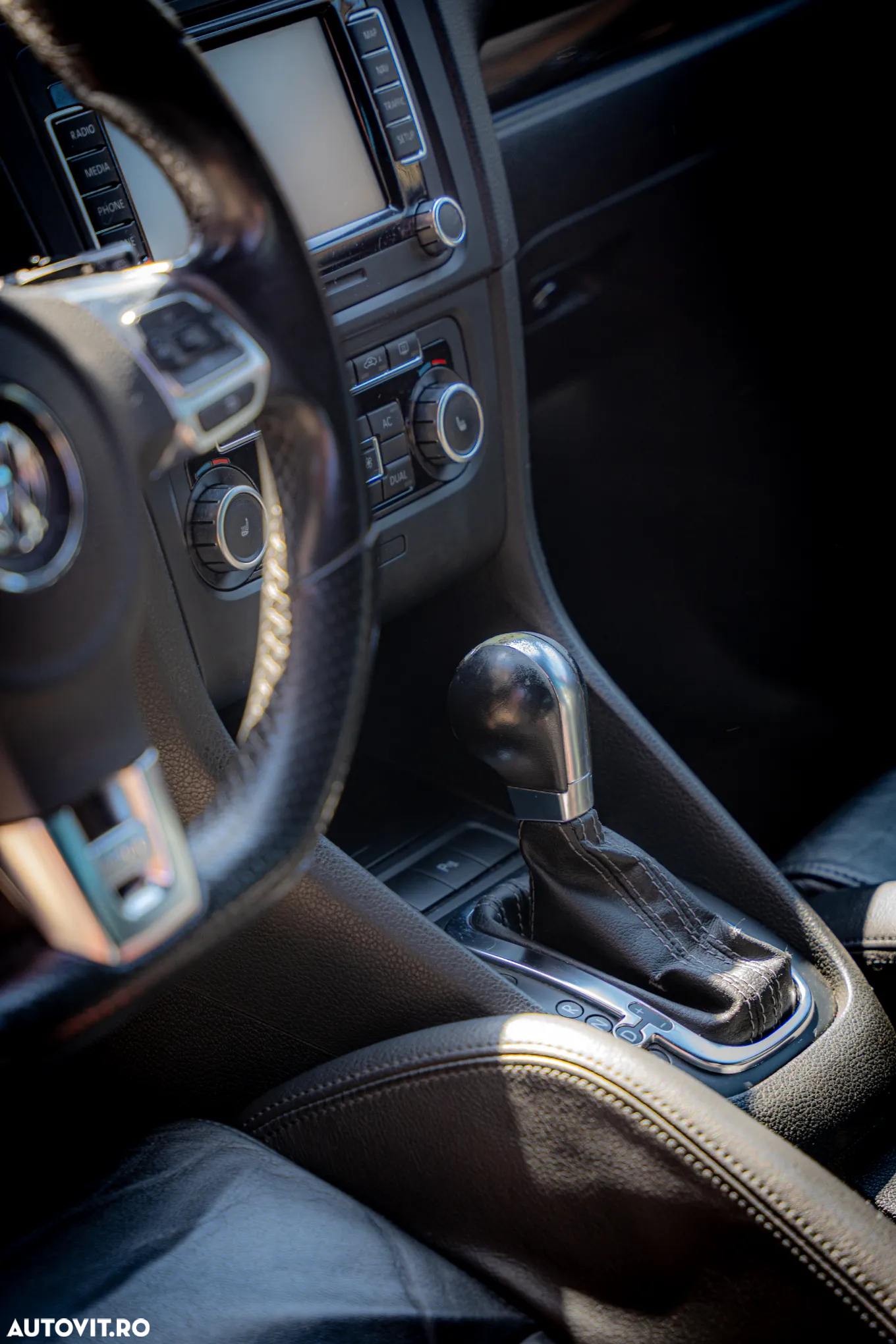 Volkswagen Golf 2.0 DPF GTD DSG - 8