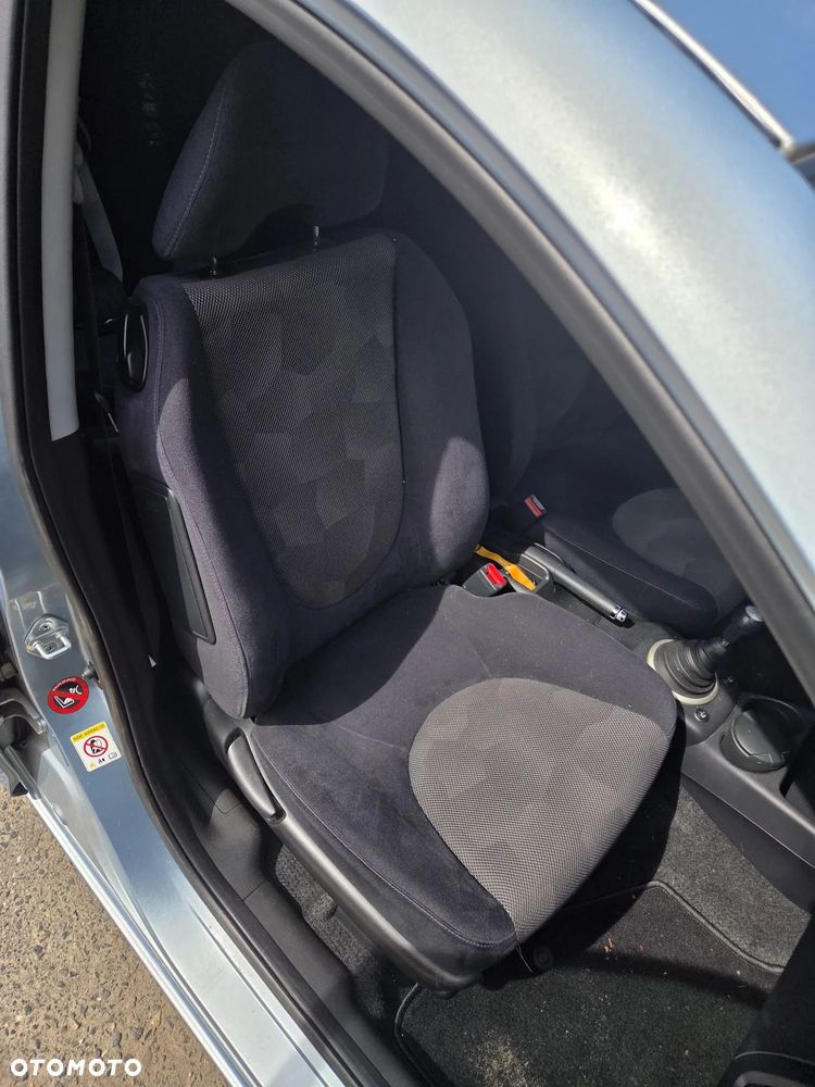Honda Jazz 1.4 S - 14