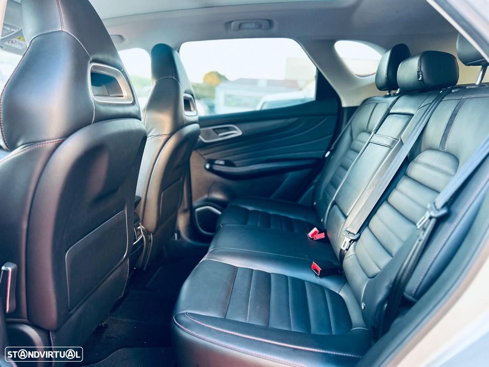 MG EHS 1.5T-GDI Luxury - 23