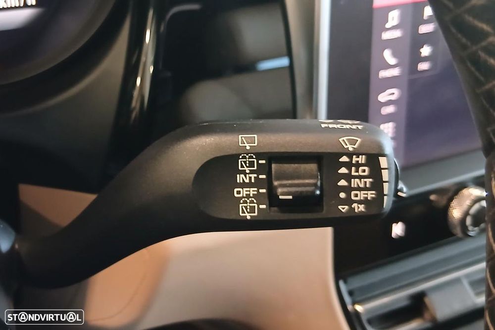 Porsche Macan T - 13