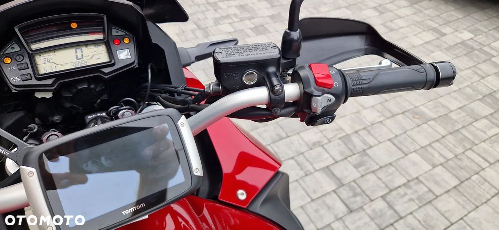 Honda VFR - 10