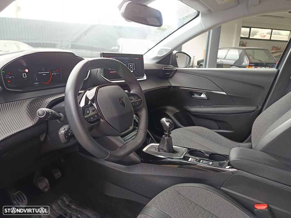 Peugeot 208 PureTech 100 Allure Pack - 27