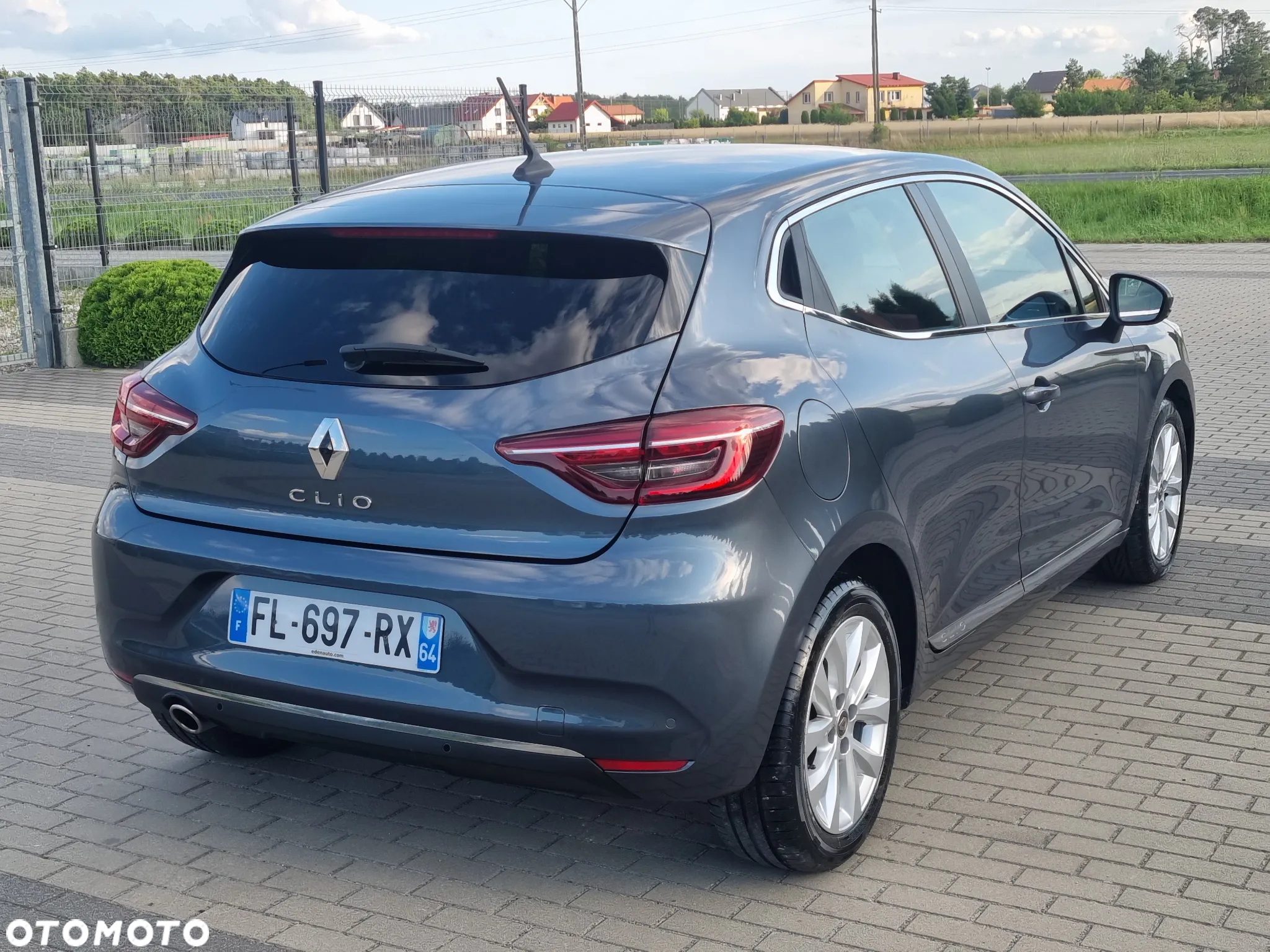 Renault Clio 1.3 TCe Intens EDC - 7