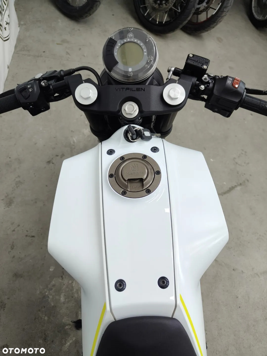 Husqvarna Vitpilen - 12