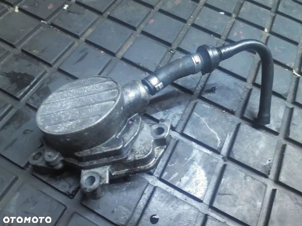 1.9 TDI POMPA VACUM 038145101B 038145229 VW AUDI SEAT SKODA GOLF IV BORA AUDI A3 8L LEON I TOLEDO II OCTAVIA POSIADAM 6SZT - 6