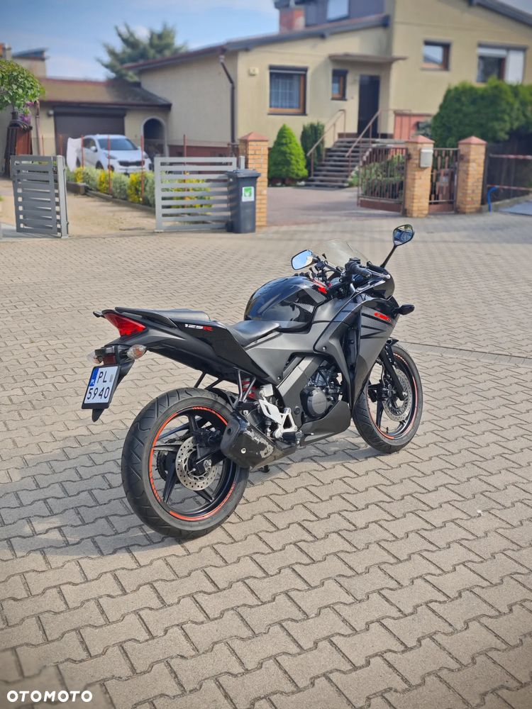 Honda CBR - 1
