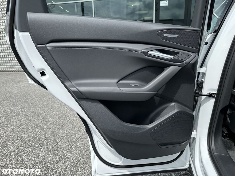 Audi Q6 e-tron - 19