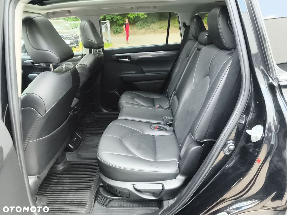 Toyota Highlander - 14