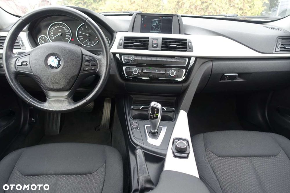 BMW Seria 3 - 10
