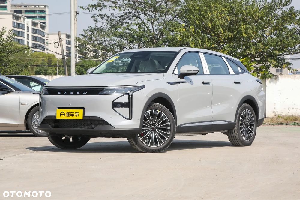 Omoda 9 1.5 Super Hybrid Exclusive AWD - 4