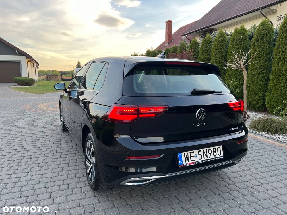 Volkswagen Golf - 9