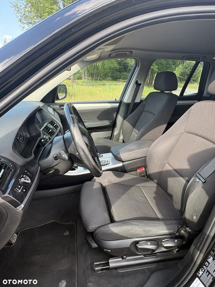 BMW X3 xDrive20d - 14