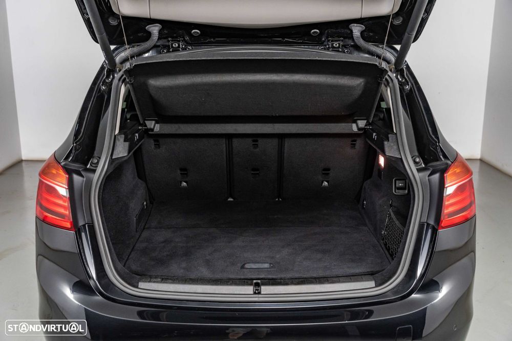 BMW 225xe Active Tourer Advantage - 16