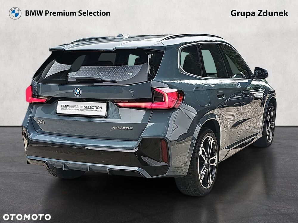 BMW X1 - 8