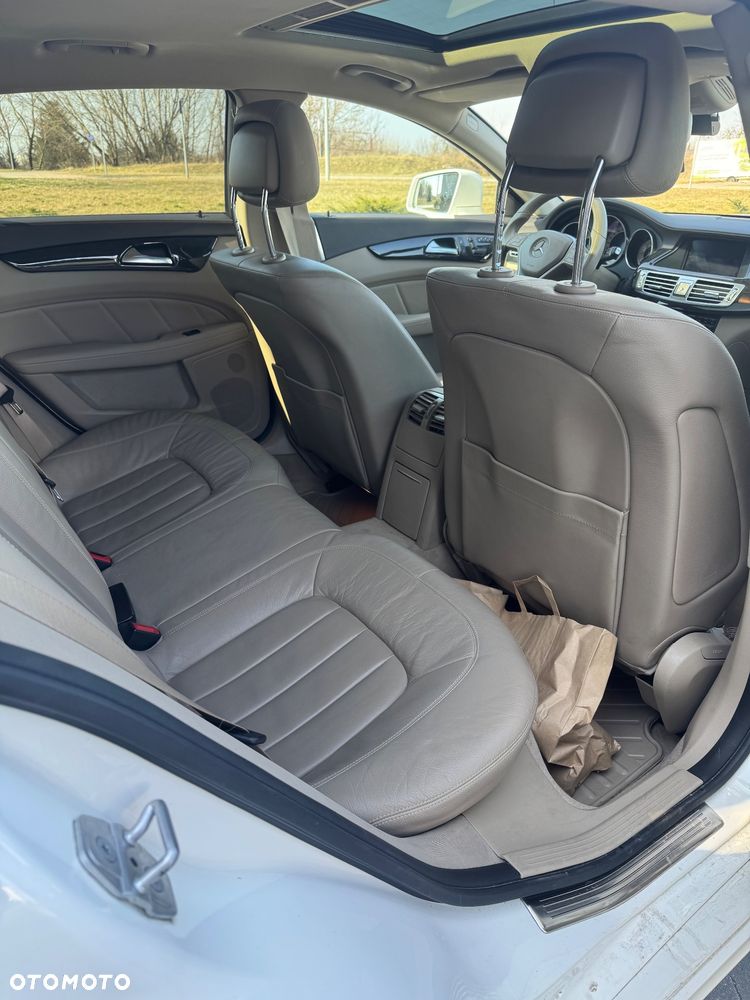 Mercedes-Benz CLS 350 CDI DPF BlueEFFICIENCY 7G-T - 13