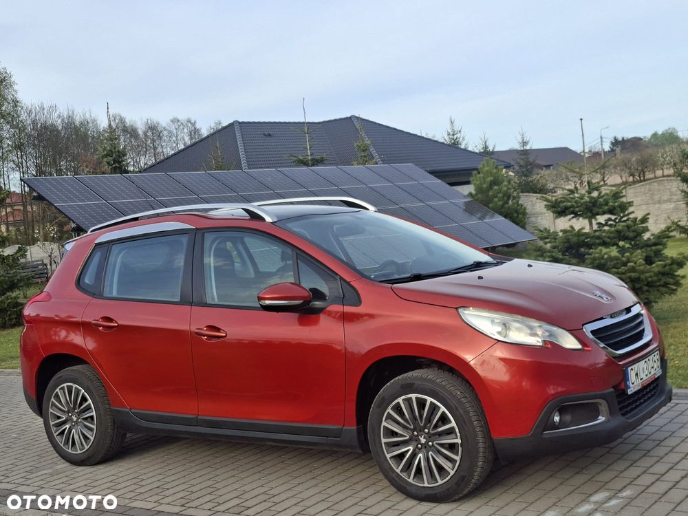 Peugeot 2008 1.2 Pure Tech Style - 10