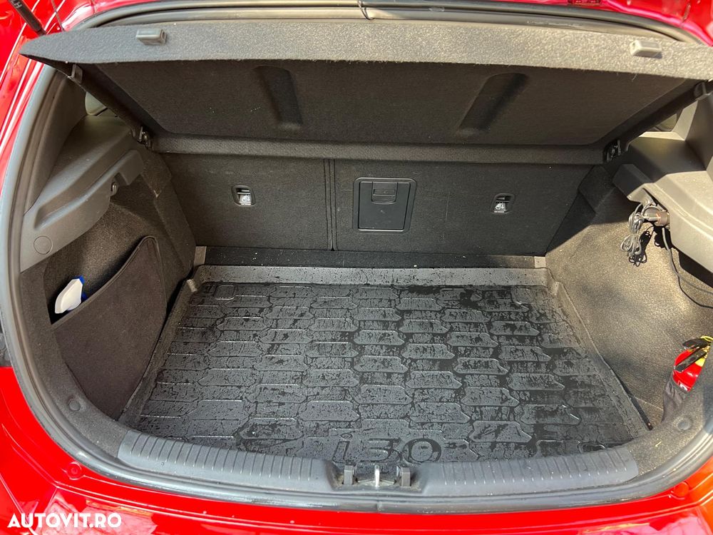 Hyundai i30 1.5 T-GDI 160CP MHEV 5DR 7DCT Highway - 7